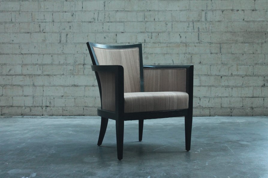 NUO reference upholstery wood veneer chair